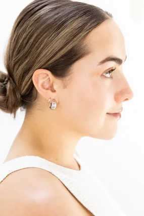 10k White Gold Boucle Hoops
