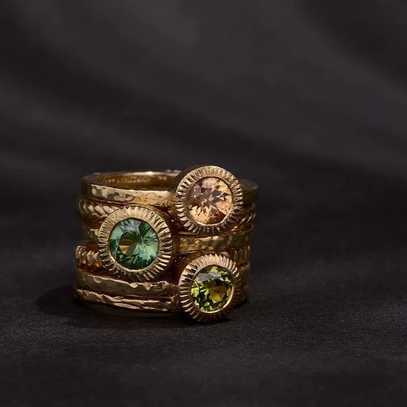 Aeon Ring, Light Green Sapphire, 9kt Yellow Gold
