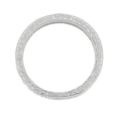 Antique Style Art Deco Engraved 2mm Wide Wheat Wedding Band Ring in 18 Karat White Gold