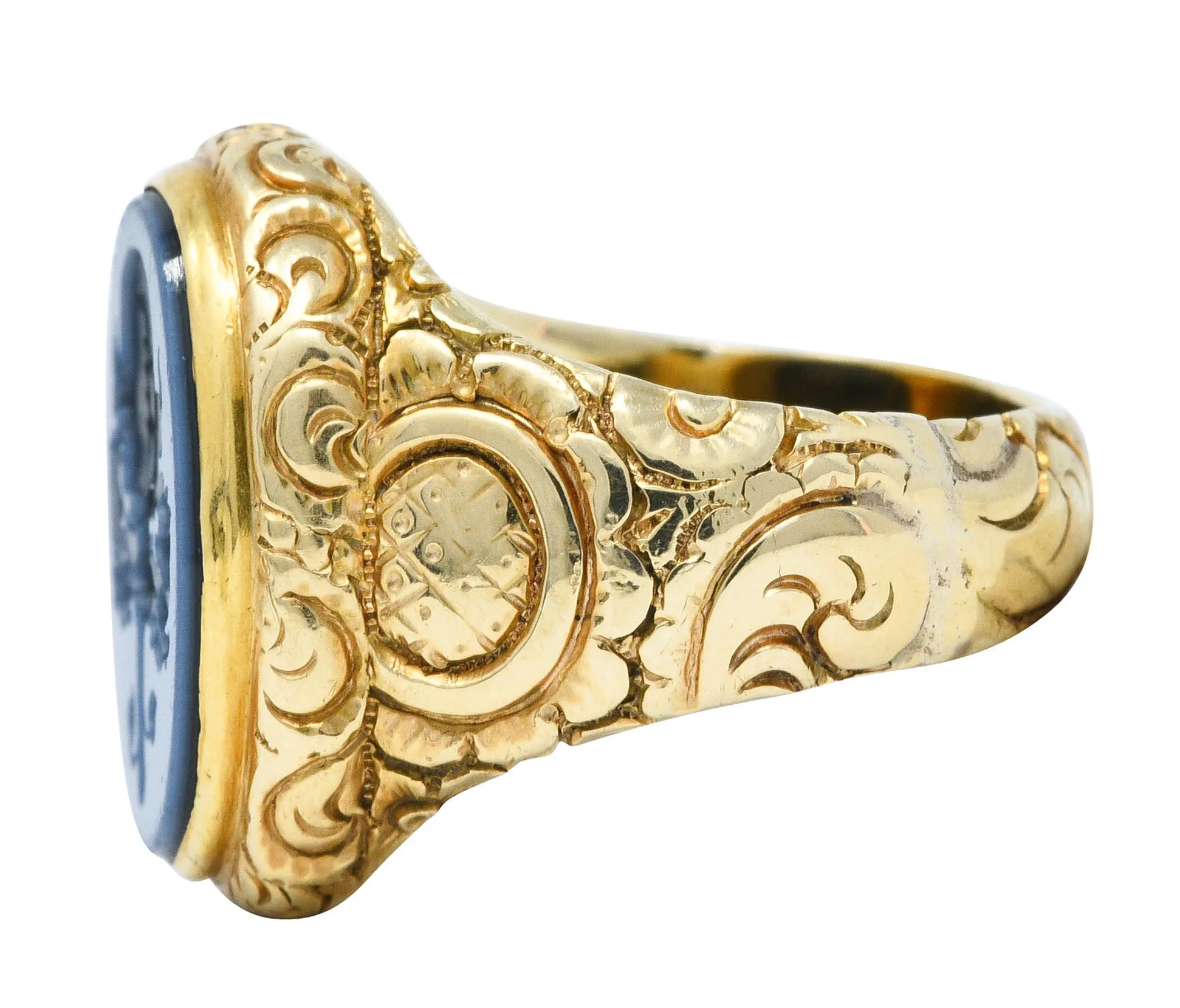 Art Nouveau Onyx Agate 14 Karat Gold Heraldry Signet Ring
