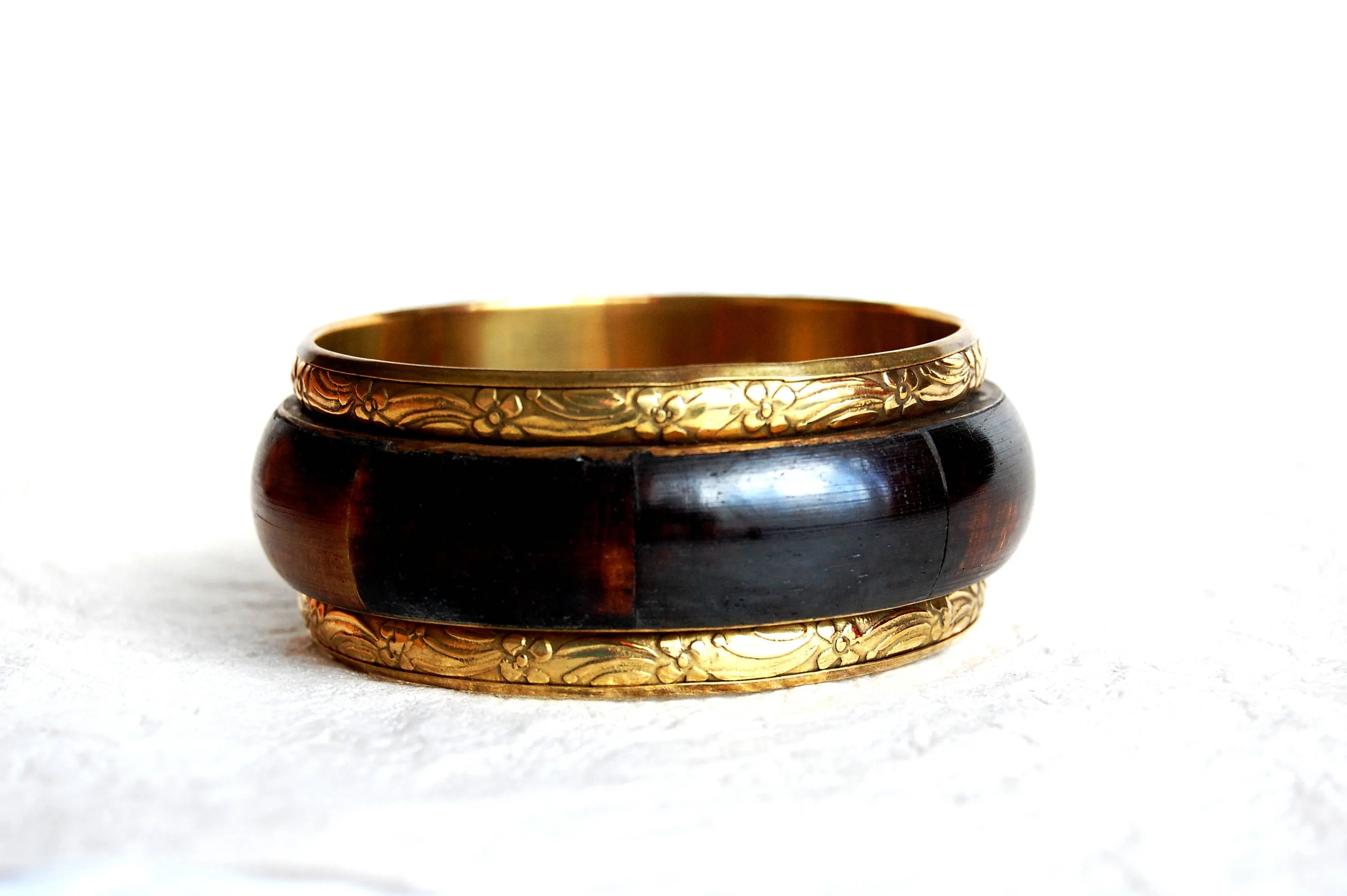 Cream Burgundy Brown Bone & Solid Brass Stacking Bangle Bracelet Boho Style, ZL031711