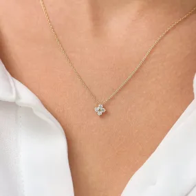 Fashion Tiny Flowers Dainty Necklace Gold Silver Color Choker for Women Stylish Stainless Steel Pendant Jewelry Gifts