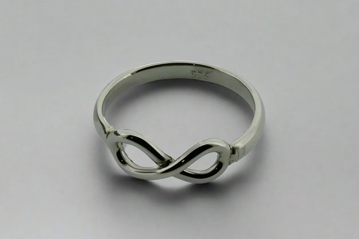 Fine infinity ring - sterling silver