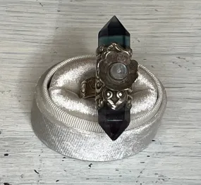 Florite Point Adjustable Ornate Ring