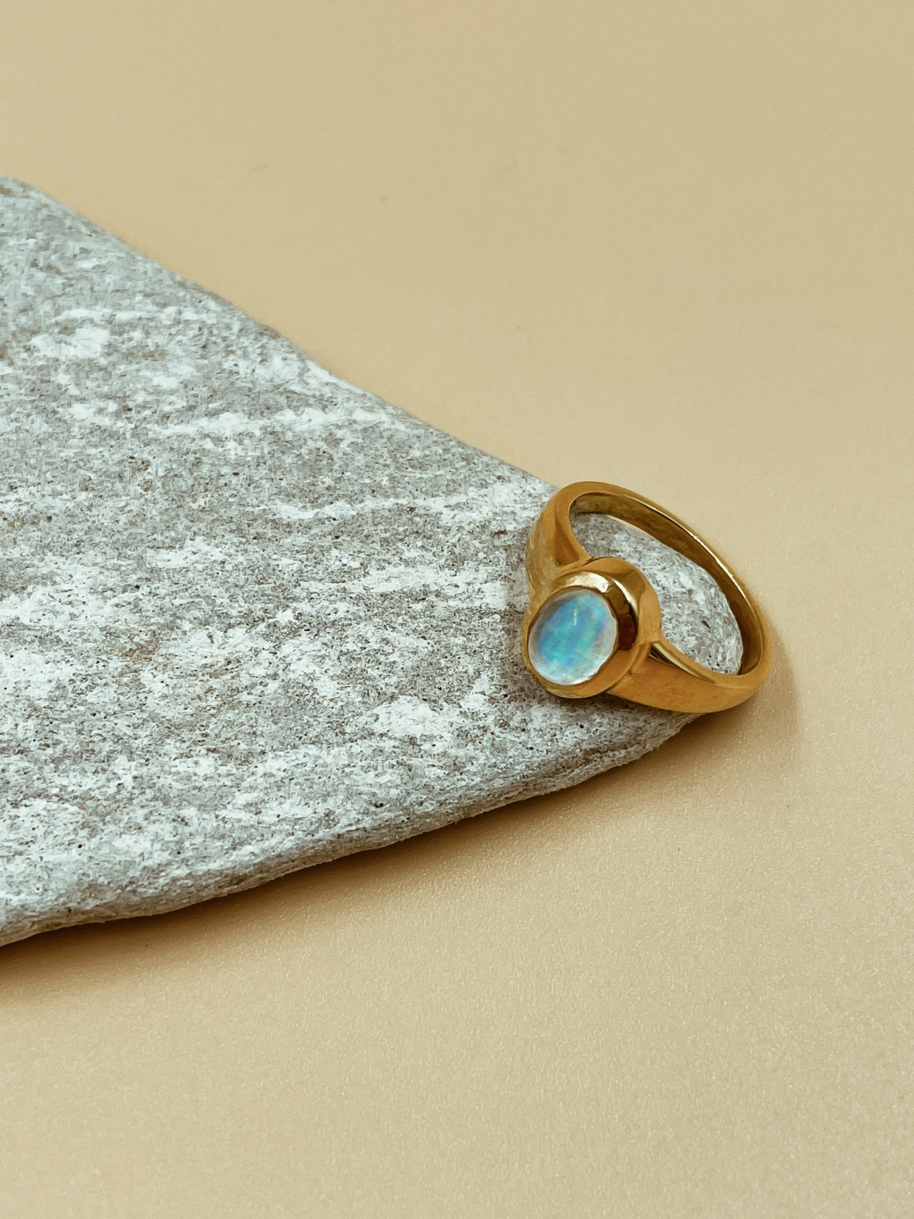 Glow Moonstone Signet Ring