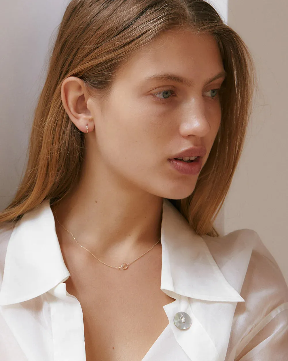 Kirstin Ash Nomada Fine Hoops 9K Gold