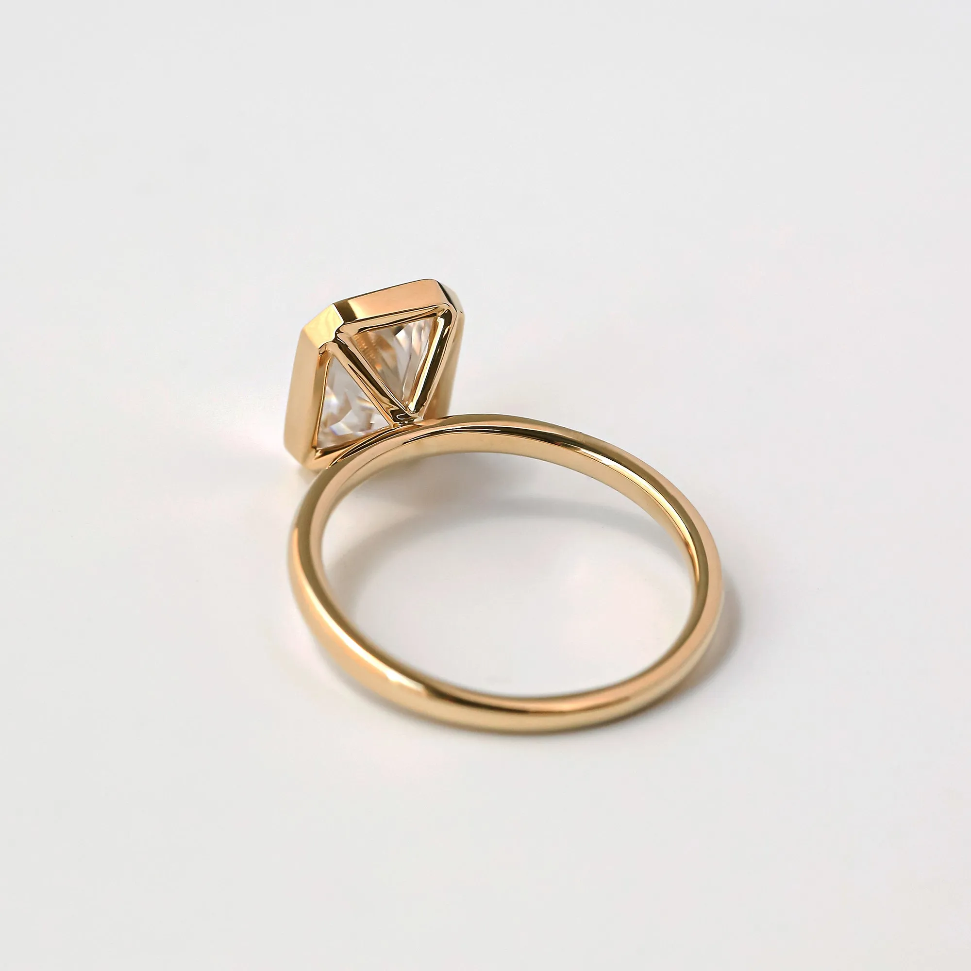 Kobelli Grown - 2.50ct Posh Radiant Ring