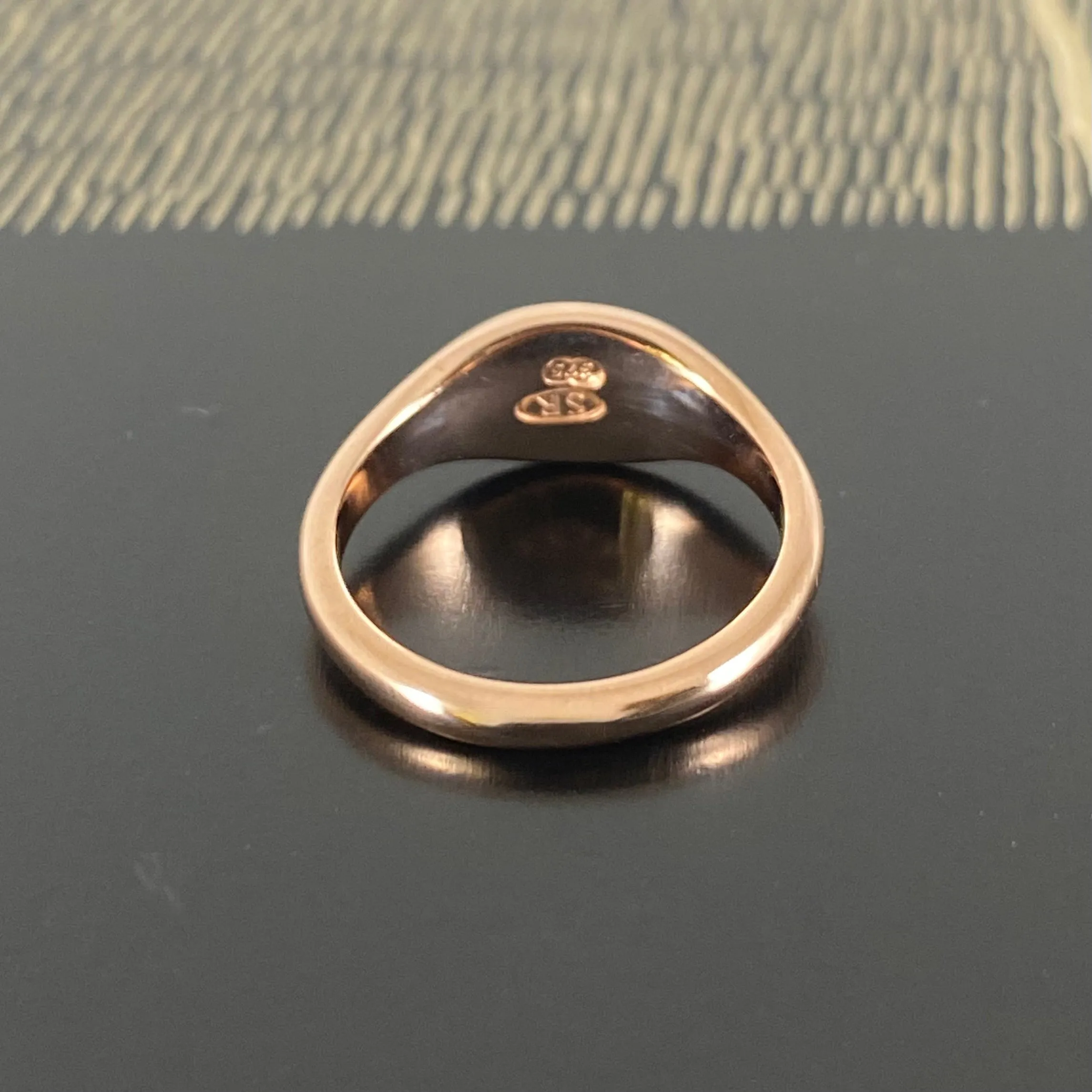 Landscape Oval 8mm x 5.5mm - 9 Carat Rose Gold Signet Ring