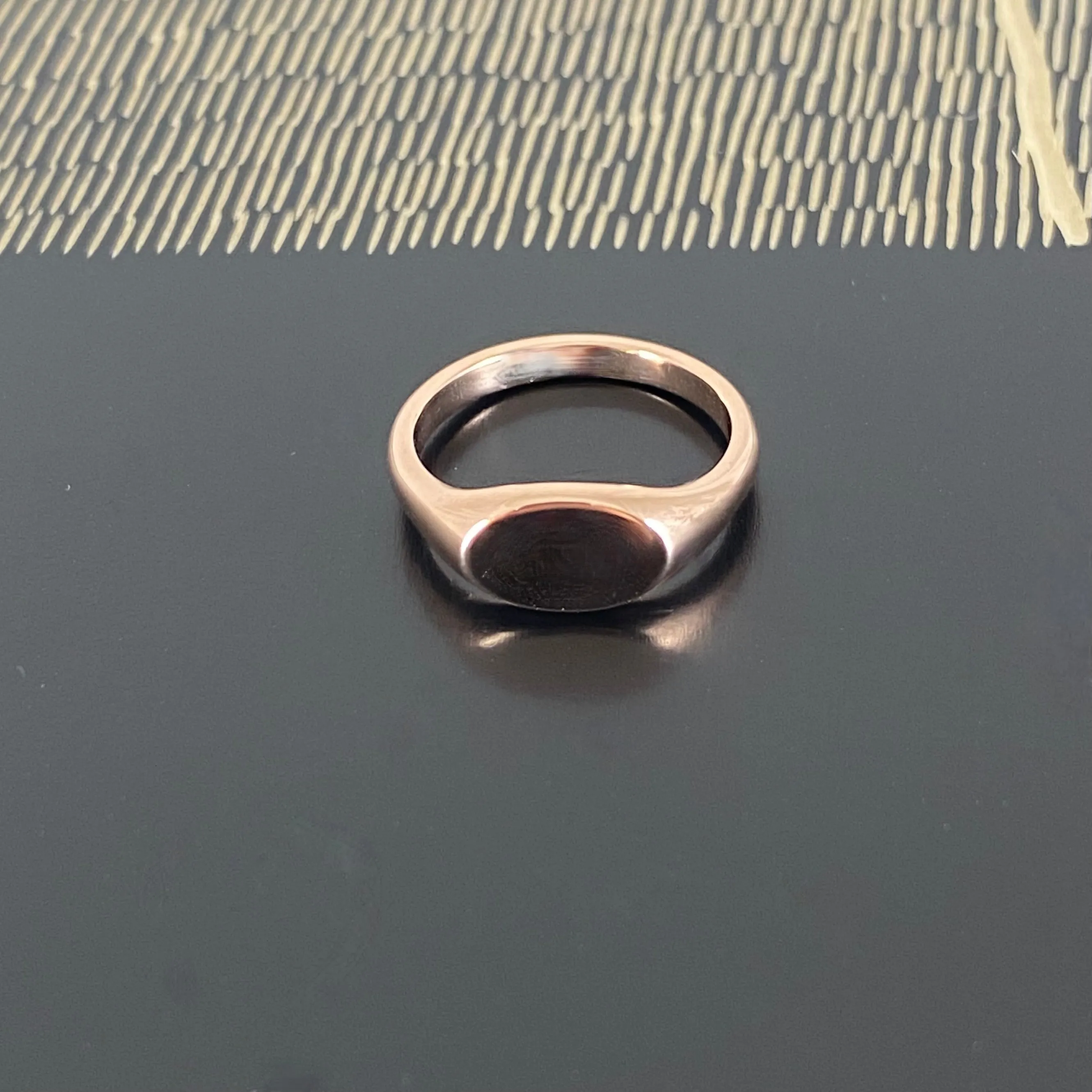 Landscape Oval 8mm x 5.5mm - 9 Carat Rose Gold Signet Ring