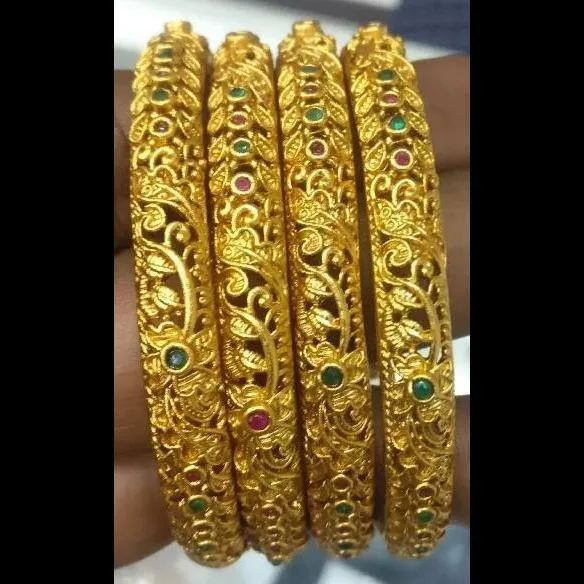 Matte style bangle