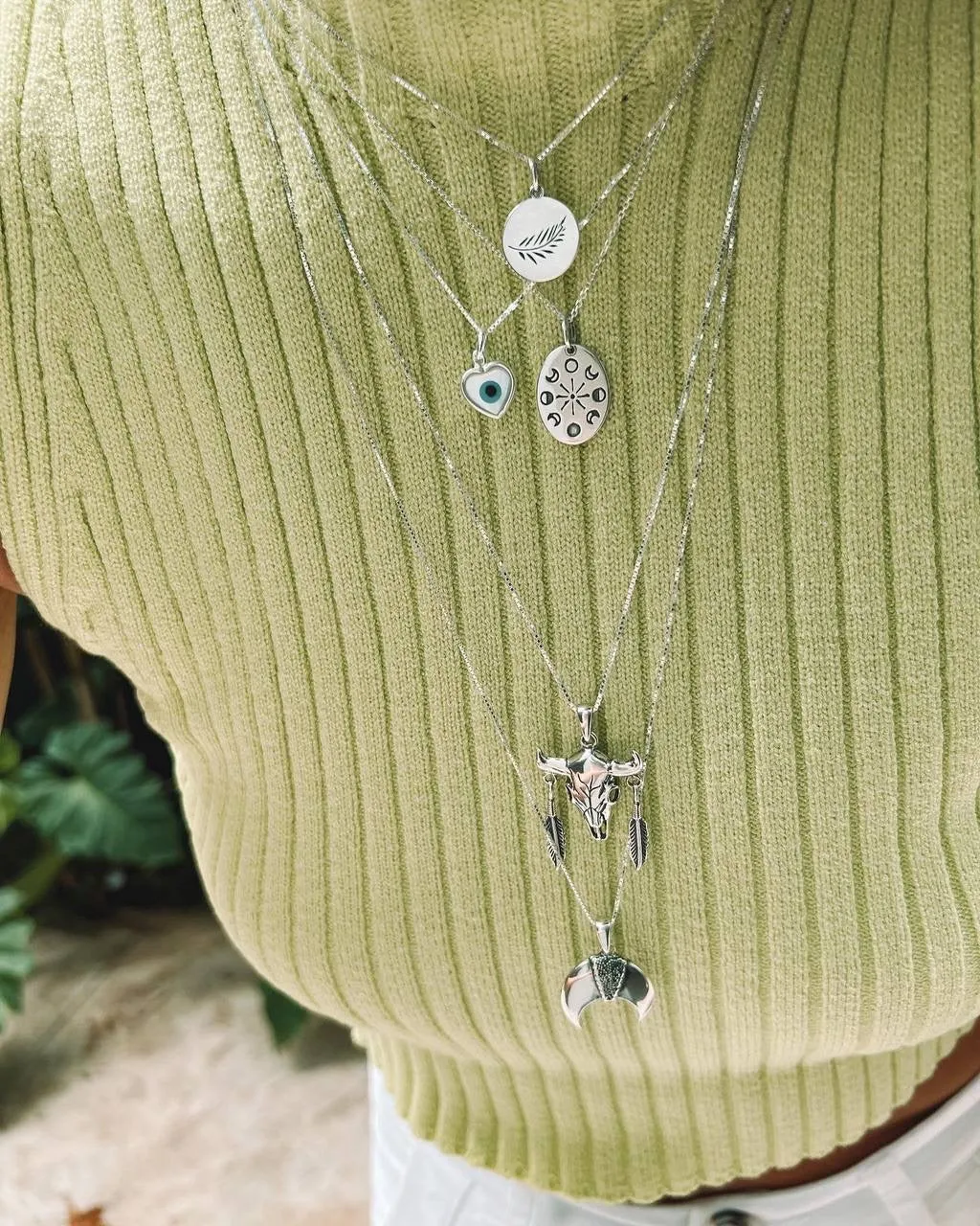 Minimalist leaf silver pendant