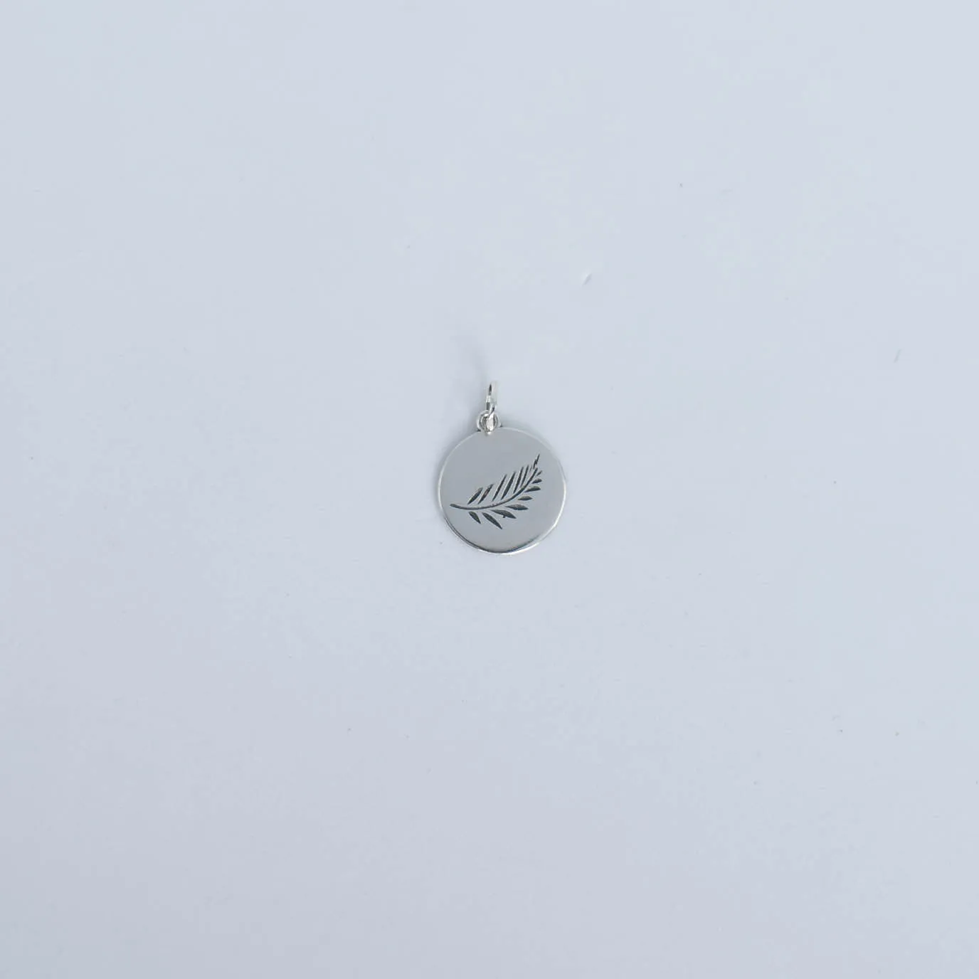Minimalist leaf silver pendant