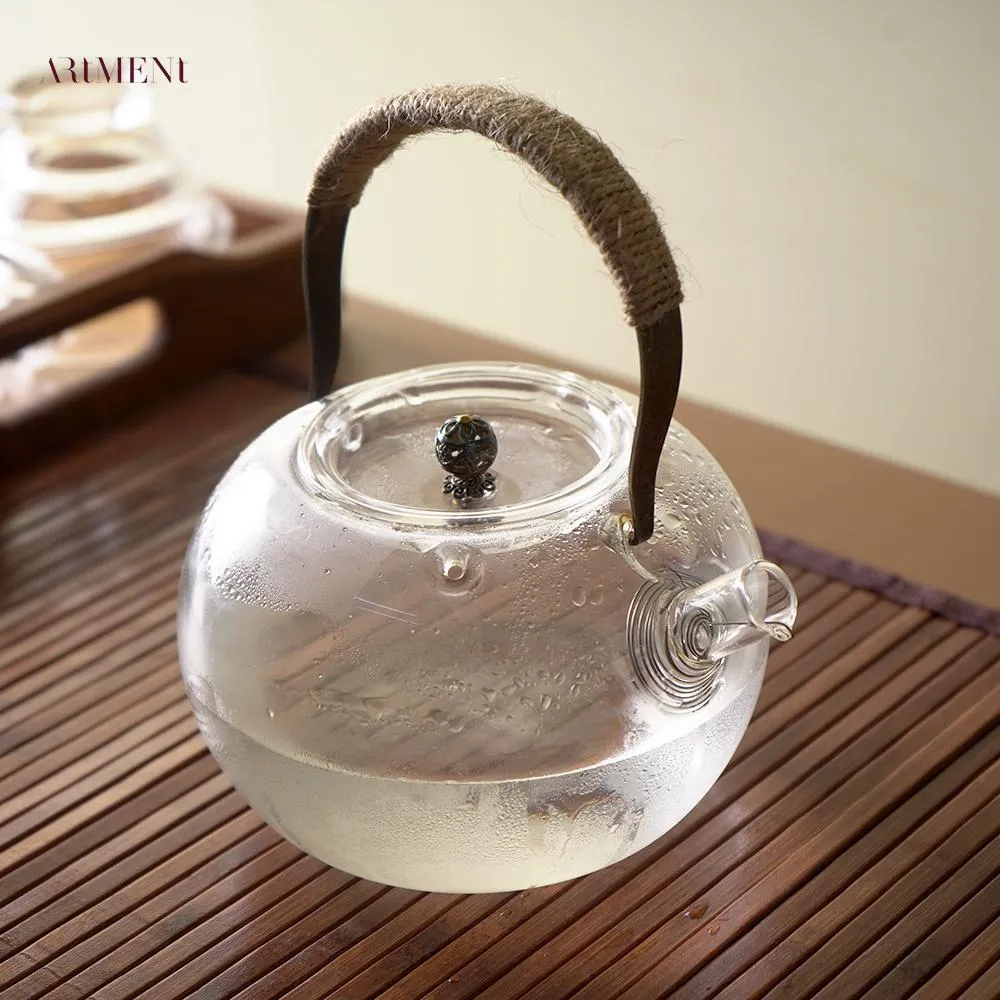 Minimalist Sublime Glass Teapot