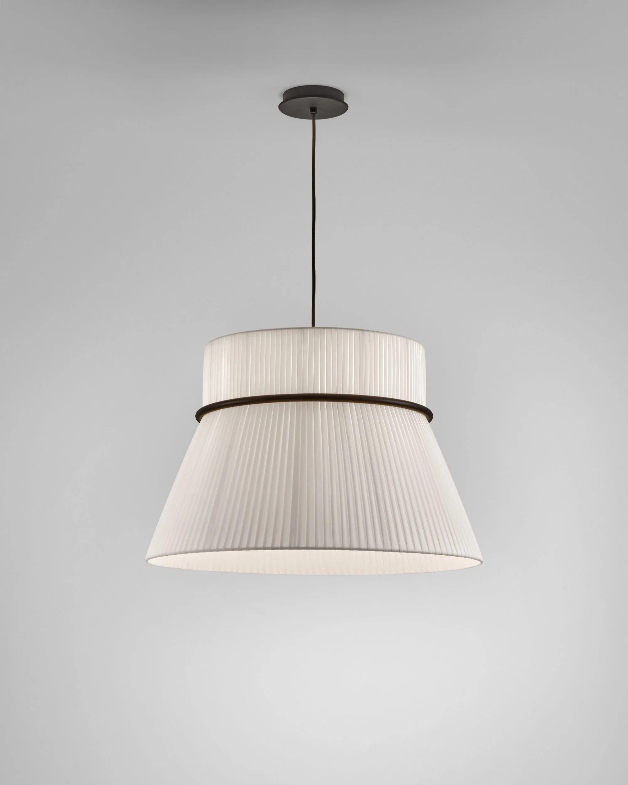 Minimalist Tapered Ribbon Pendant Light