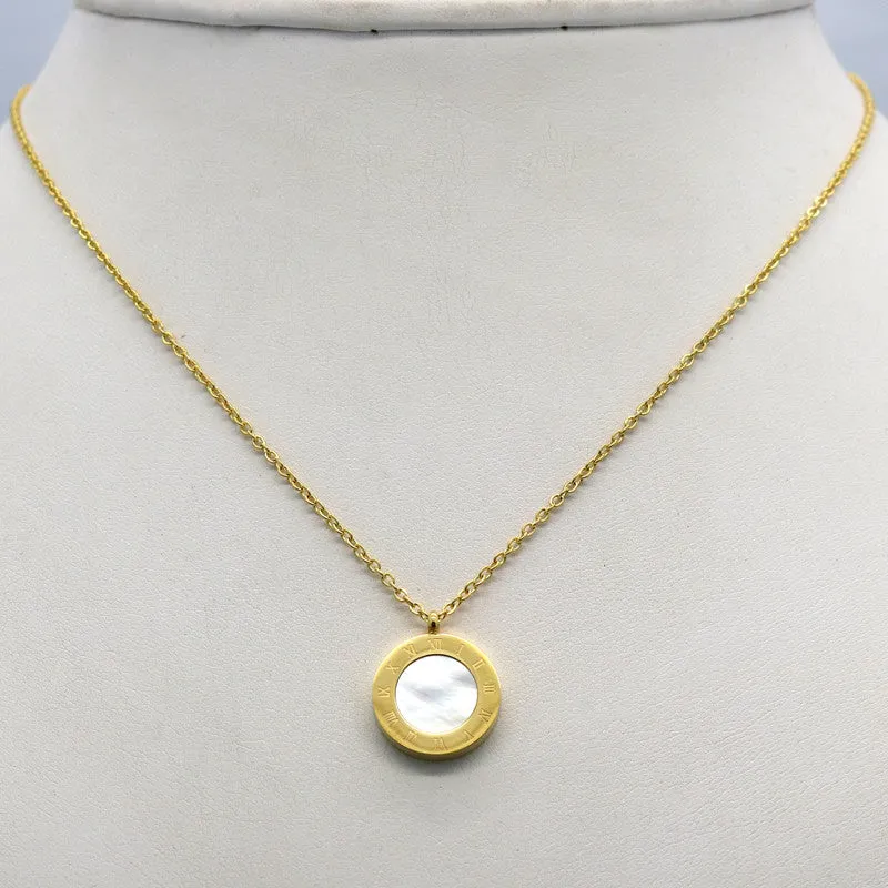 New Necklace Pendant Roman Letters two-sided Shell Pendant Necklace Woman Fashion Jewelry Design Stainless Steel Chain Rose Gold