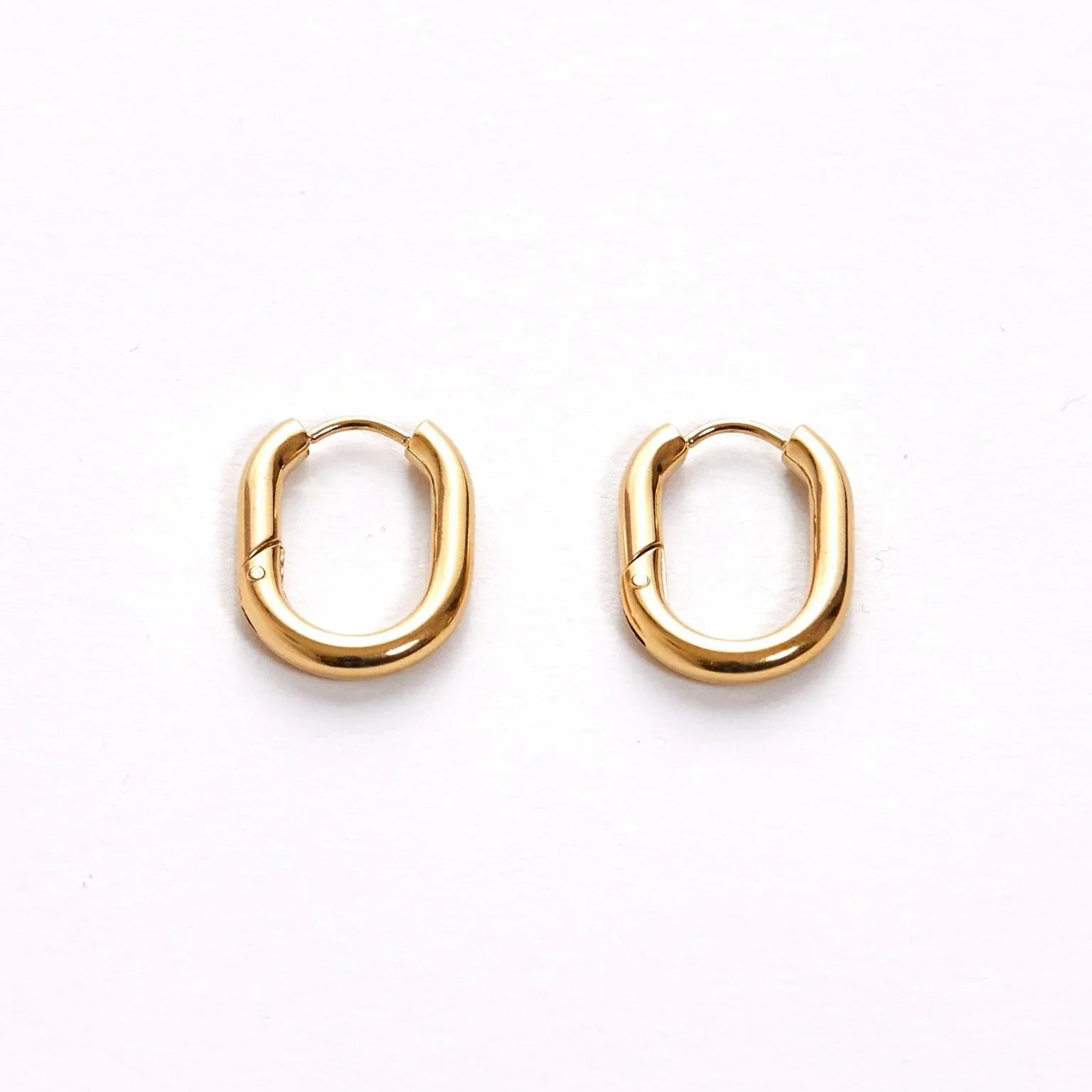 POLLY OVAL EVERYDAY HOOPS