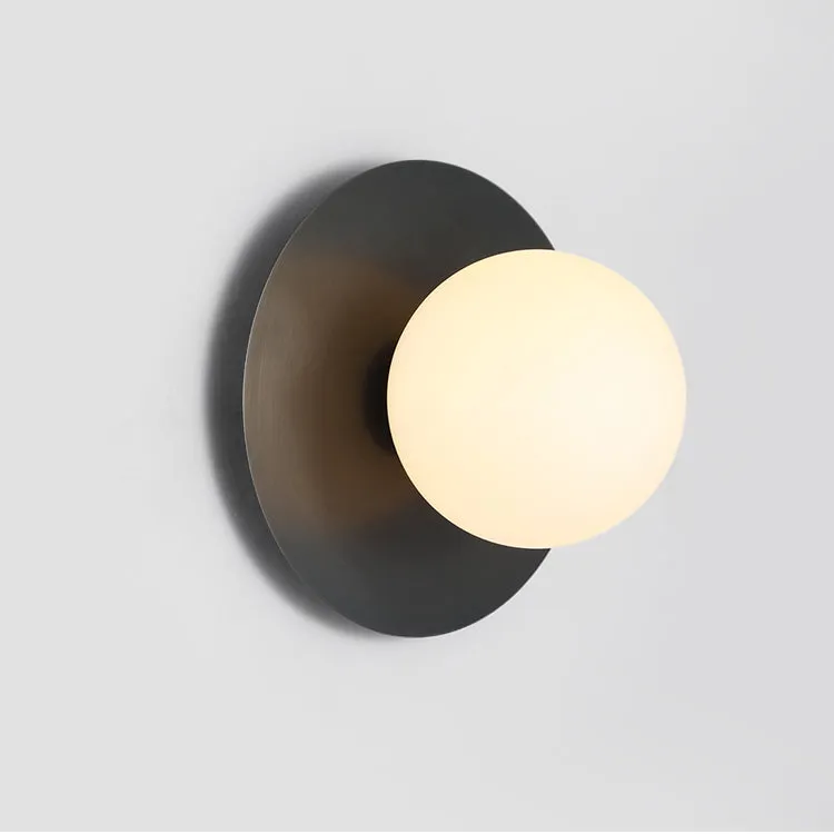 Rund Brass Plate Frosted Glass Mid Century Modern Wall Light / Ceiling Light