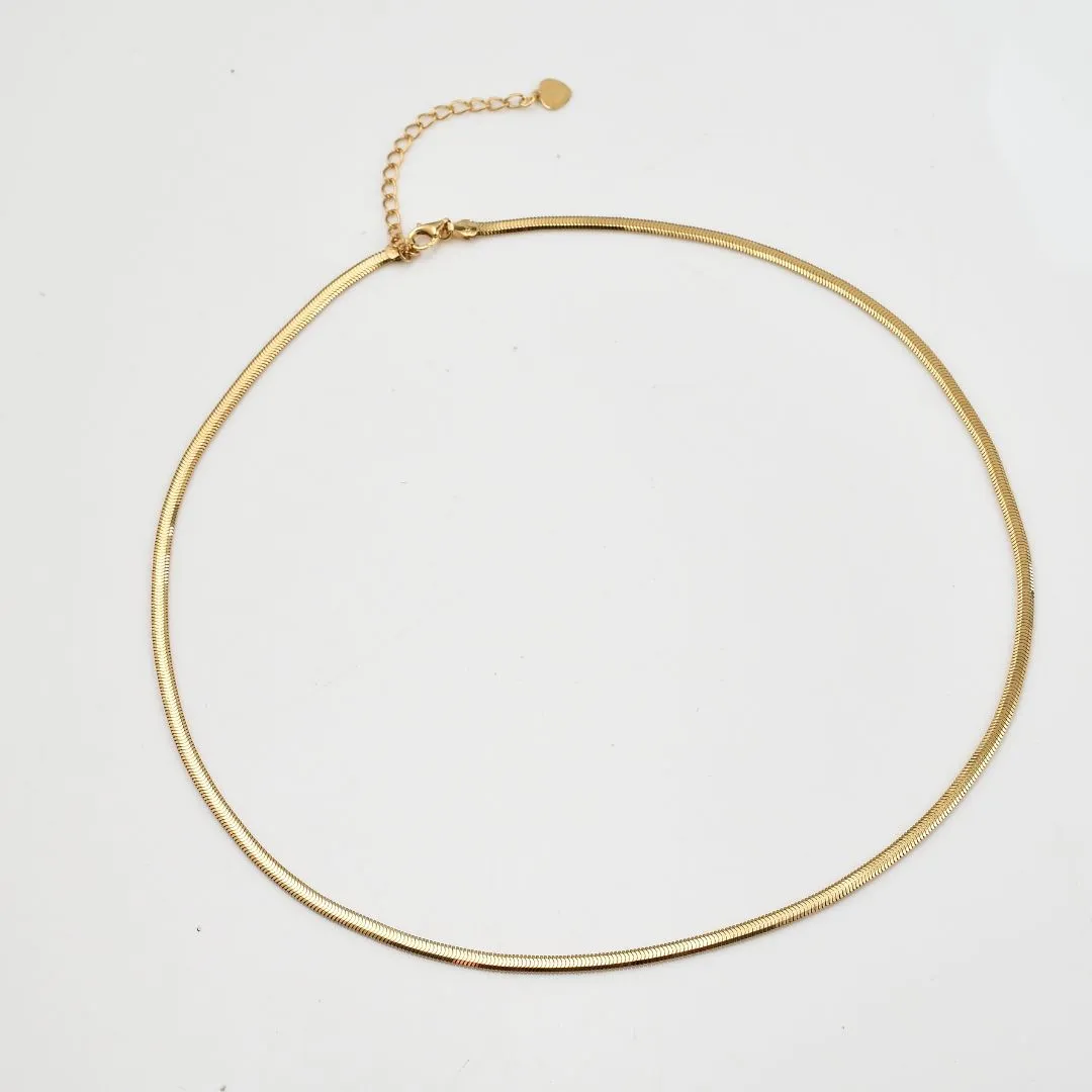 Serpentine Grace Necklace   Ouro Double Bar Bangle in 9K Gold