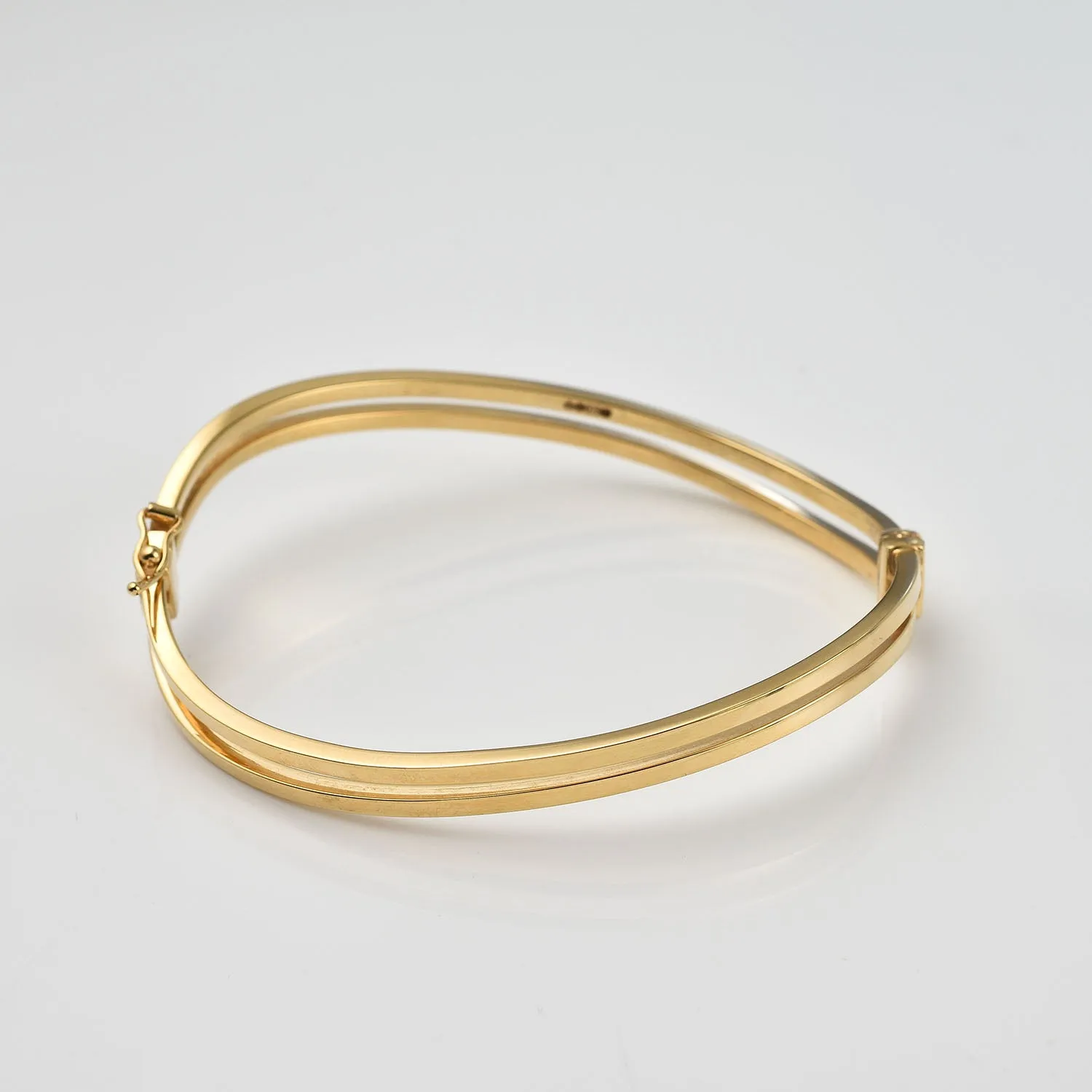 Serpentine Grace Necklace   Ouro Double Bar Bangle in 9K Gold