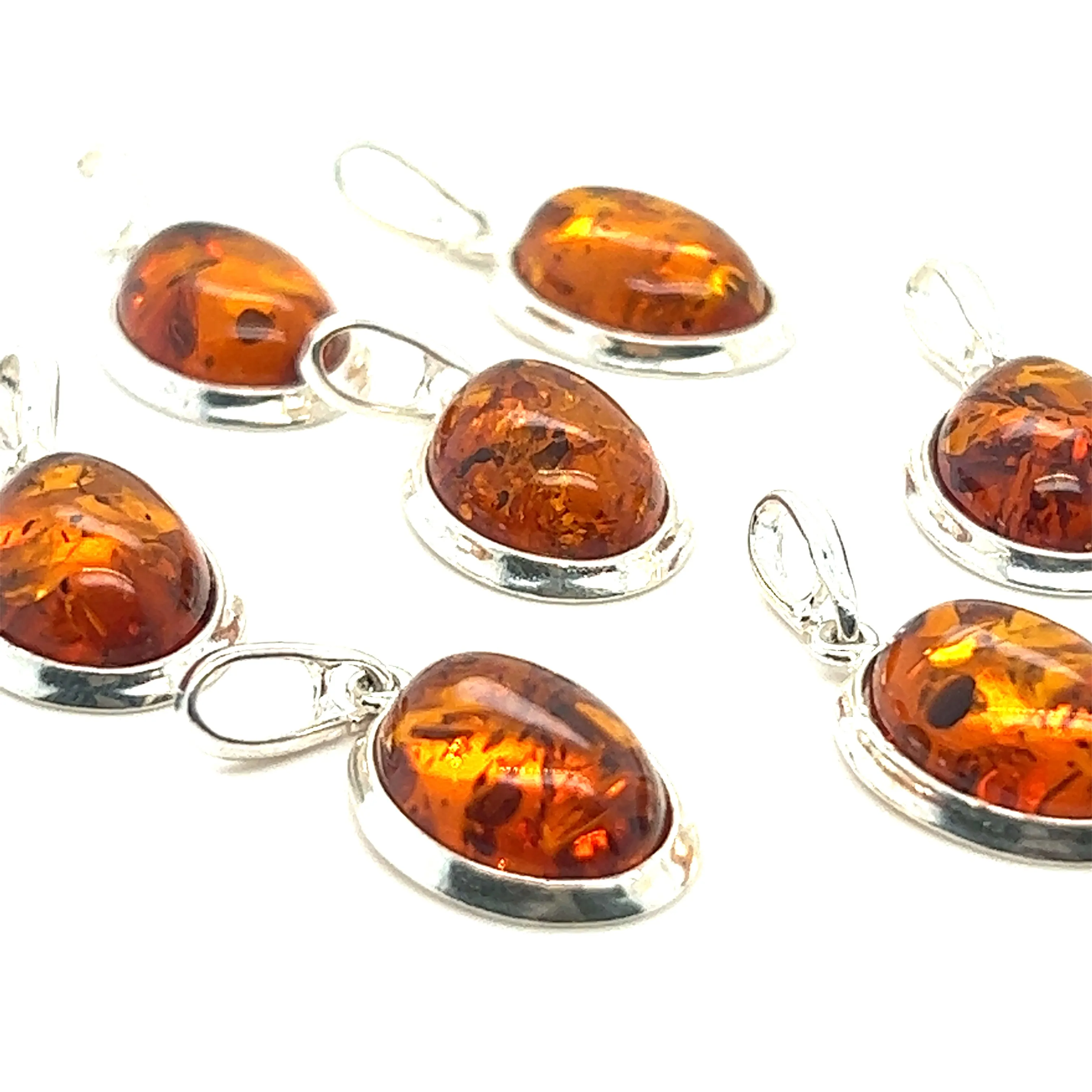 Simple Framed Oval Amber Pendant