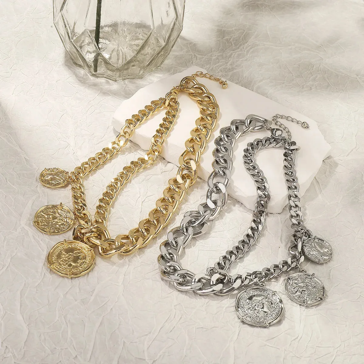 Stararashi Metal Coin Pendant Necklace Trendy Women Choker Jewelry
