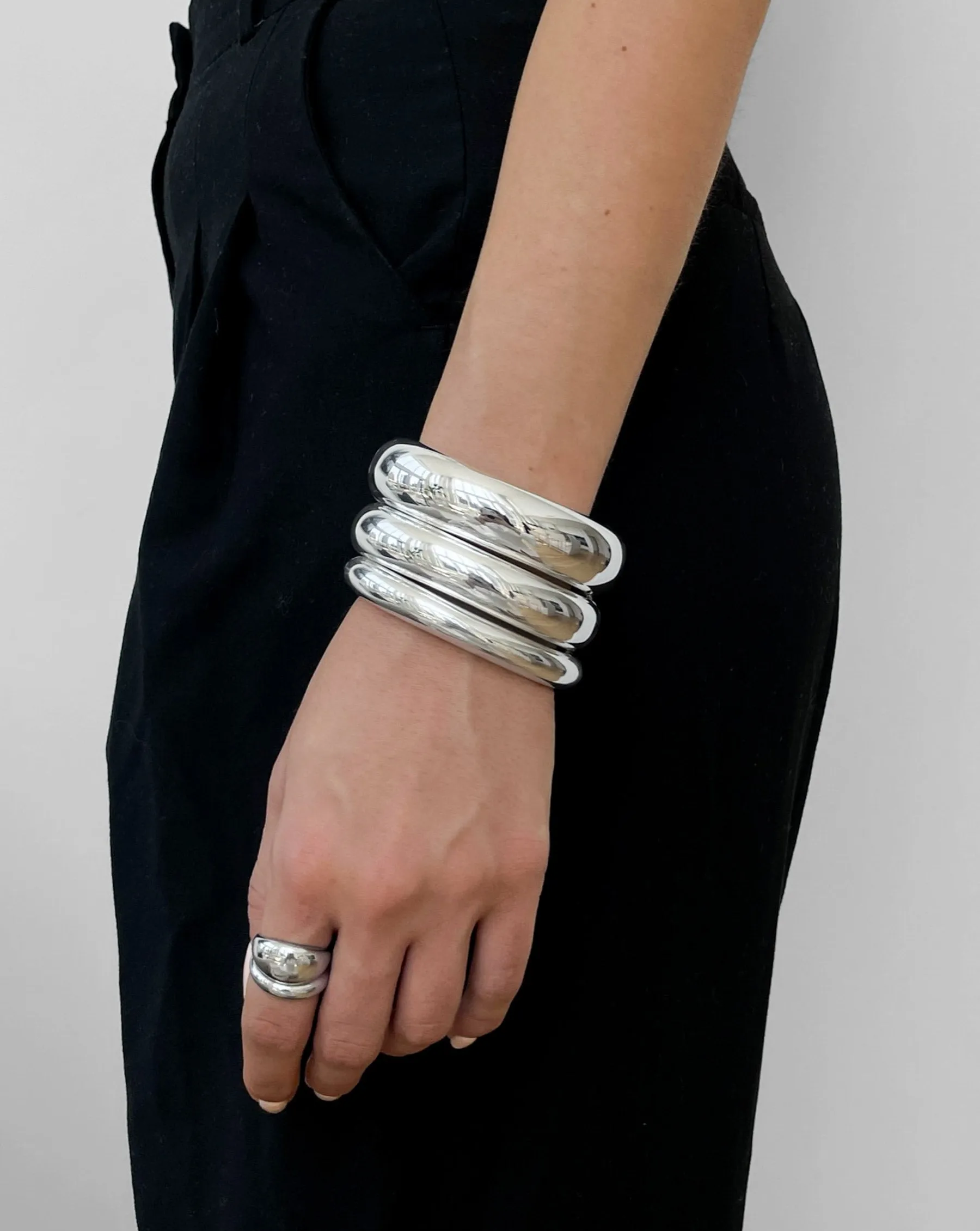 Statement Sterling - Cloud Bangle