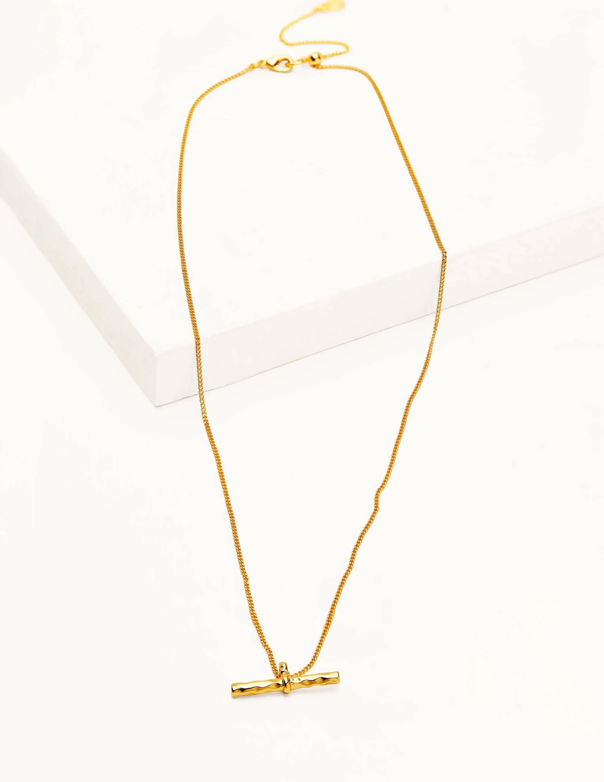 T-Bar Necklace-Gold Metallic