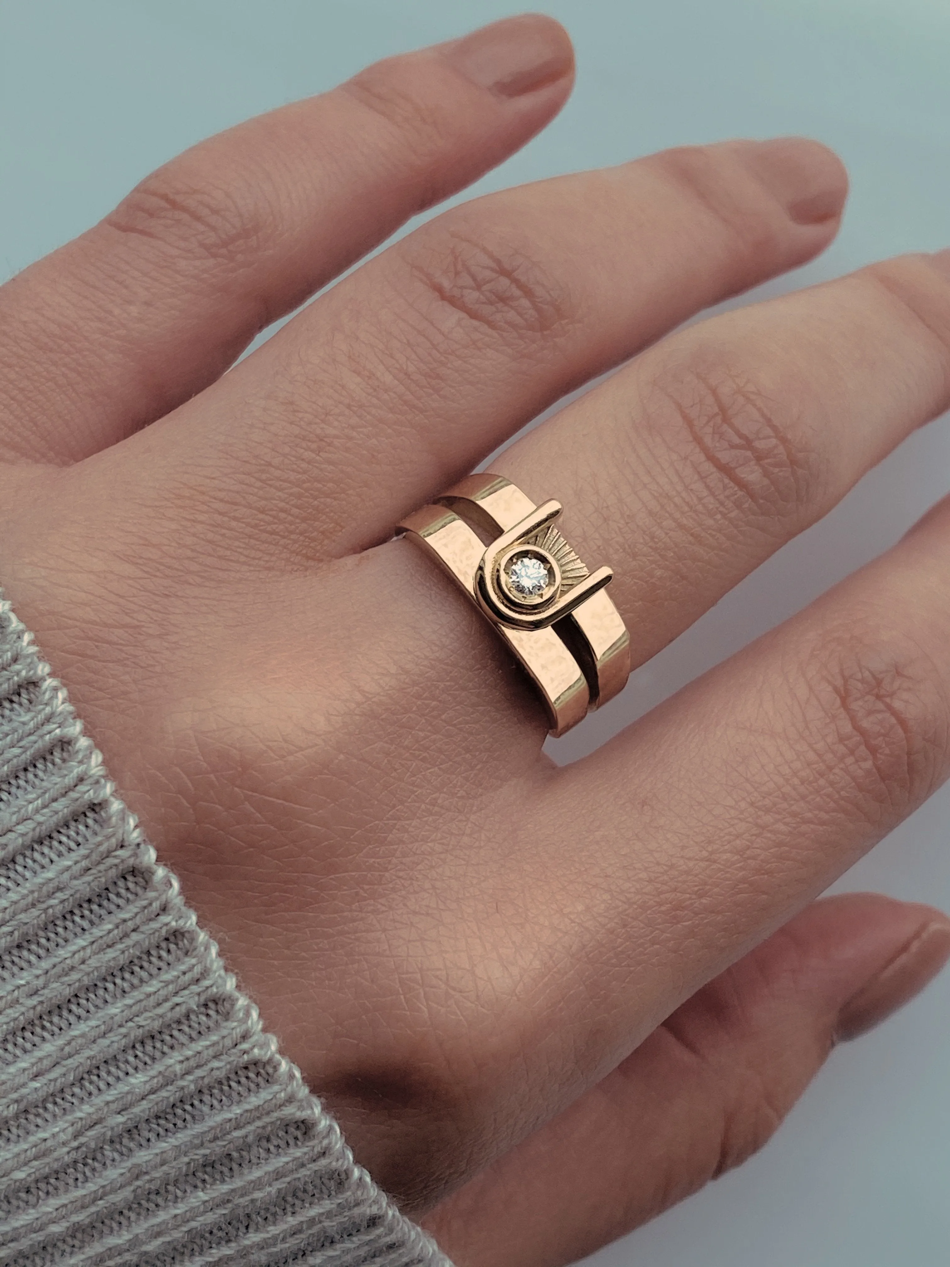 ZIGGY OPEN SIGNET RING- Silver
