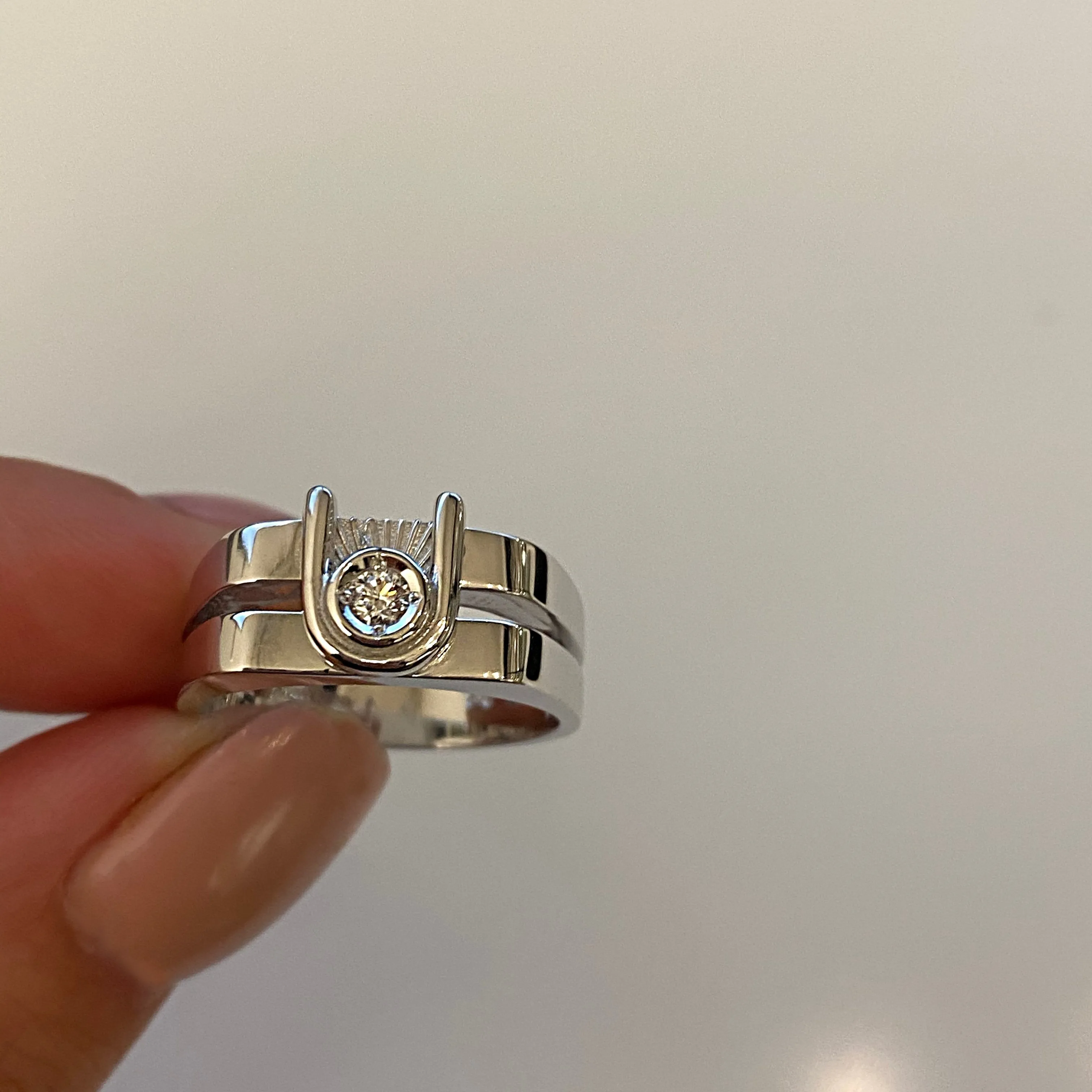 ZIGGY OPEN SIGNET RING- Silver